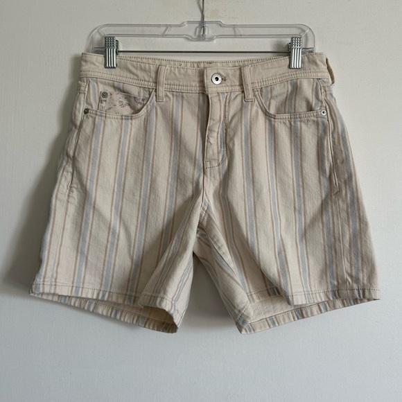 Anthropologie Pilcro High Rise Striped Slim Boyfriend Denim Jean Shorts Size 27 - Picture 4 of 13